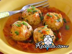 Albóndigas de pollo y pimientos