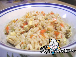 Arroz con verdura y bacon