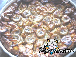 Clafoutis de manzana y banana