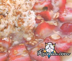 Frutillas maceradas en jengibre y limón