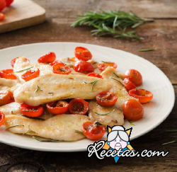 Pechugas de pollo con tomates cherry confitados