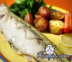 Pejerrey relleno con salmón