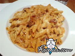 Penne rigate al curry