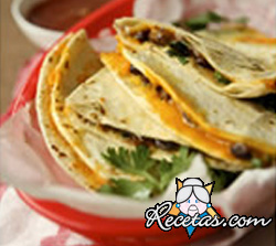 Quesadillas tropicales