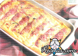 Salchichas al horno con panceta