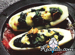 Zucchini rellenos con espinacas